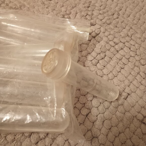 Lot of 11 bud vases - flower arranging supplies - Picture 2 of 2